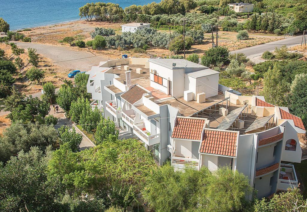 Megim Hotel Palaiochora Exteriör bild