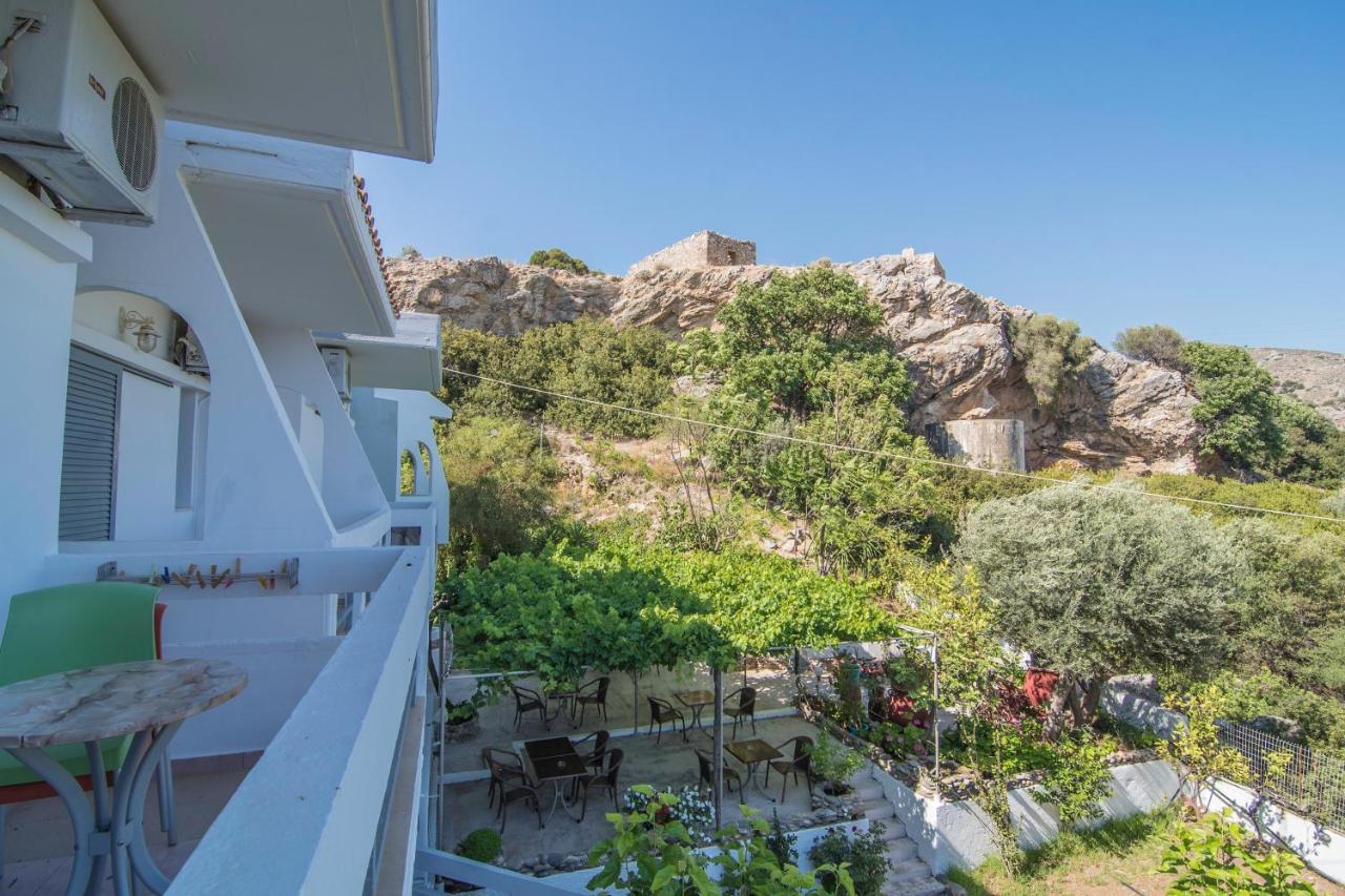 Megim Hotel Palaiochora Exteriör bild